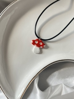 WISIOREK MUSHROOM